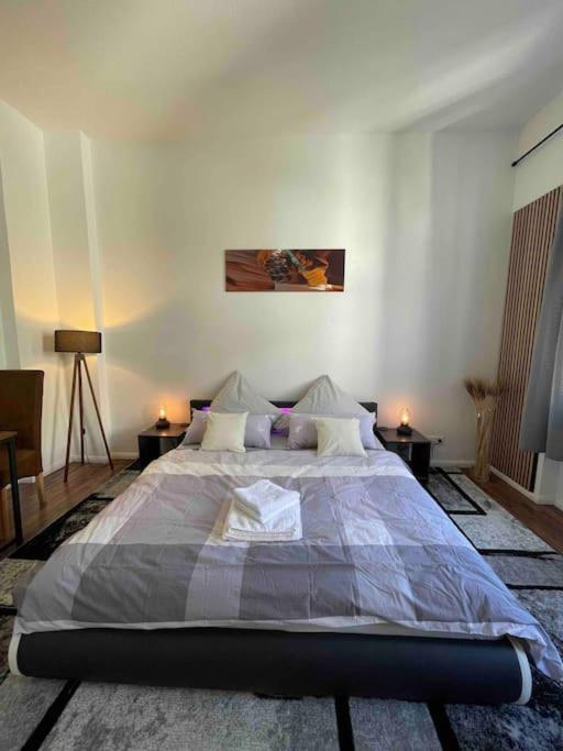 Schoenes Mitten In Apartamento *